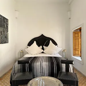 https://dar-faracha-fes.hotelfesmorocco.com